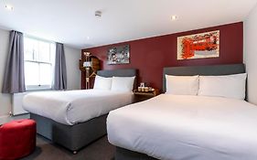 Royal Park Hotel